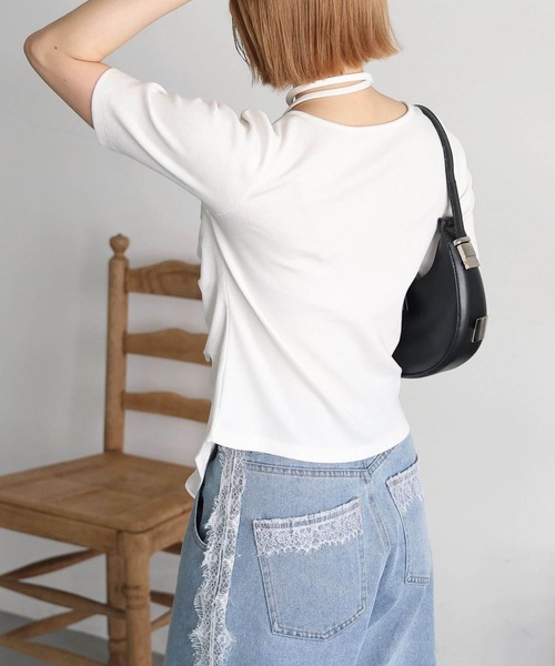 tiptop(ティップトップ)の「チョーカー付き前ギャザーテレコT(Tシャツ/カットソー・レディース・ブラック/オフホワイト/ライトグレー/ブラウン/レッド・FREE)」の10枚目の写真