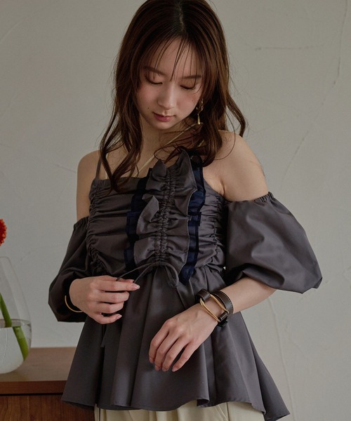 mideal(マイディール)の「mideal original crossbelt nuance bangle / midealオリジナルクロスベルトニュアンスバングル(バングル/リストバンド・レディース・ブラウン/ダークブラウン・FREE)」の15枚目の写真