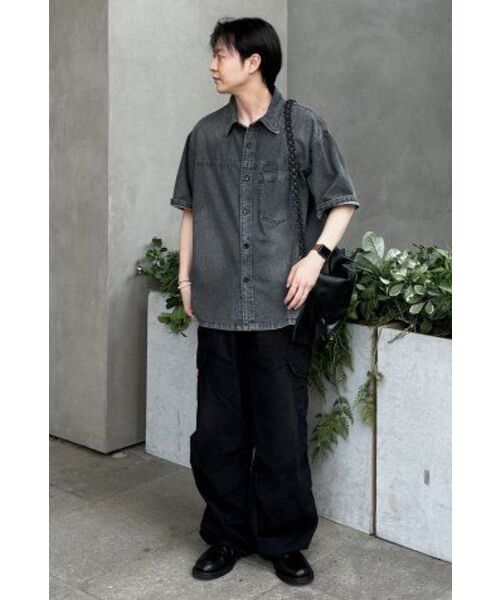 INSILENCE(インサイロンス)の「スラッシュウォッシングデニムシャツ WASHED GREY(シャツ/ブラウス・レディース・その他・LARGE/MEDIUM/SMALL)」の11枚目の写真