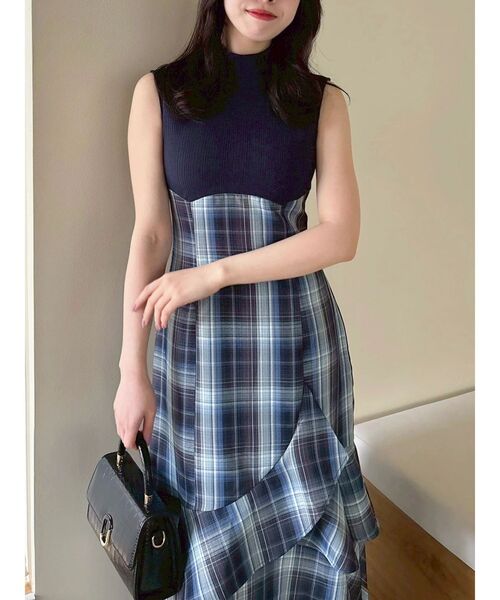 dazzlin(ダズリン)の「ノースリマーメイドコルセットワンピース(ワンピース・レディース・ネイビー/グレー/オフホワイト・MEDIUM/SMALL)」の1枚目の写真