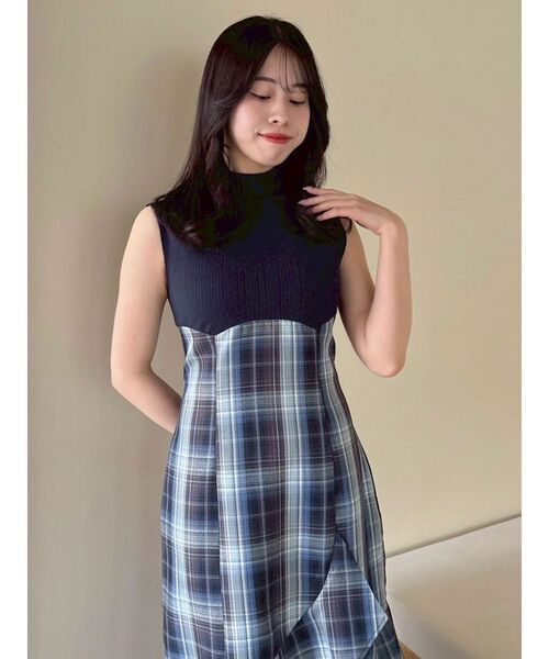 dazzlin(ダズリン)の「ノースリマーメイドコルセットワンピース(ワンピース・レディース・ネイビー/グレー/オフホワイト・MEDIUM/SMALL)」の20枚目の写真