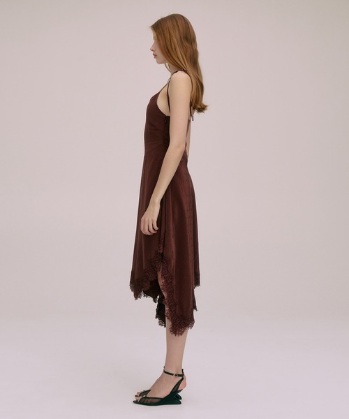 EIMY ISTOIRE(エイミーイストワール)の「PAPILLON JACQUARD DRESS(ワンピース・レディース・ブラック/バーガンディー・36/38)」の5枚目の写真