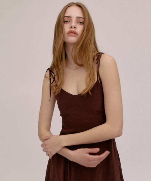 EIMY ISTOIRE(エイミーイストワール)の「PAPILLON JACQUARD DRESS(ワンピース・レディース・ブラック/バーガンディー・36/38)」の8枚目の写真