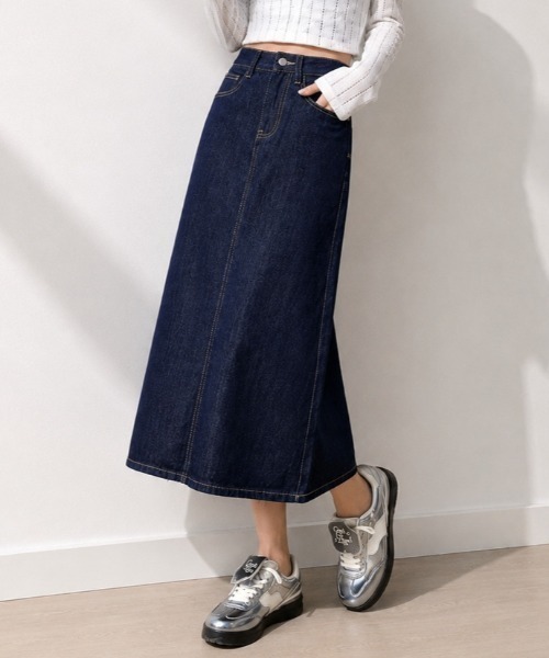 NANEA(ナネア)の「バックポケット ハイウエストデニムタイトスカート(デニムスカート・レディース・ネイビー・LARGE/MEDIUM/SMALL)」の1枚目の写真