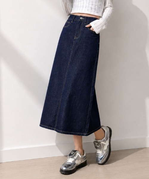 NANEA(ナネア)の「バックポケット ハイウエストデニムタイトスカート(デニムスカート・レディース・ネイビー・LARGE/MEDIUM/SMALL)」の15枚目の写真