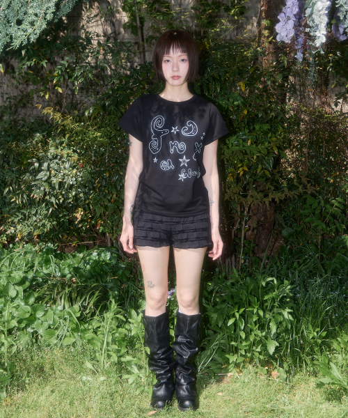 FANCY CLUB(ファンシークラブ)の「グリッターメイジロゴTシャツ (ブラック) F25QB125(Tシャツ/カットソー・レディース・その他・ONE SIZE)」の3枚目の写真