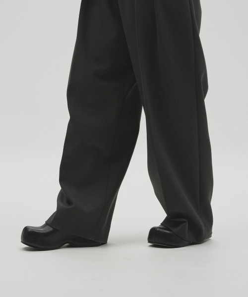 TODAYFUL（トゥデイフル）の「Volume Sole Sabot（スリッポン・レディース・ブラック/ダークブラウン・37inch/36inch/38inch）」の2枚目の写真