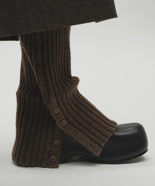 TODAYFUL（トゥデイフル）の「Volume Sole Sabot（スリッポン・レディース・ブラック/ダークブラウン・37inch/36inch/38inch）」の5枚目の写真