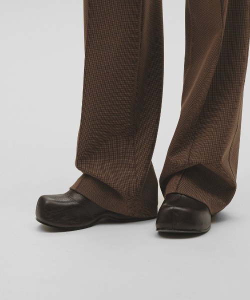 TODAYFUL（トゥデイフル）の「Volume Sole Sabot（スリッポン・レディース・ブラック/ダークブラウン・37inch/36inch/38inch）」の6枚目の写真
