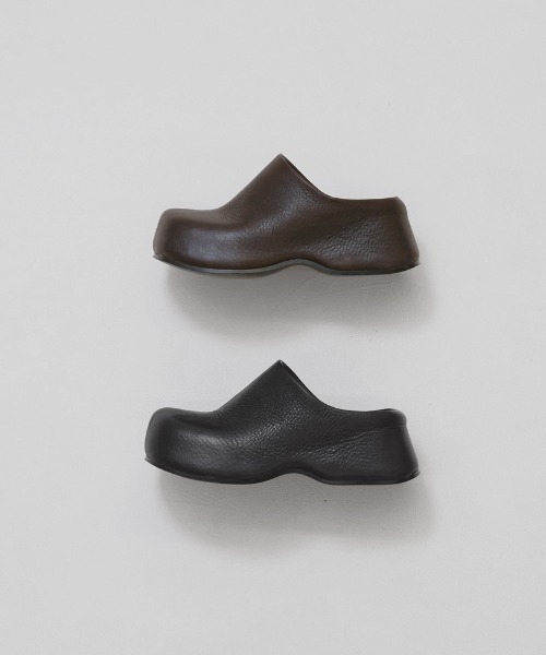 TODAYFUL（トゥデイフル）の「Volume Sole Sabot（スリッポン・レディース・ブラック/ダークブラウン・37inch/36inch/38inch）」の13枚目の写真