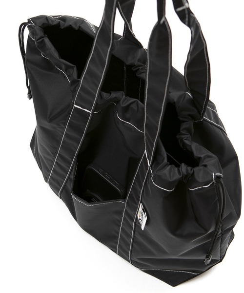 Drifter(ドリフター)の「BUCKEYE DRAWSTRING TOTE L/バックアイドローストリングトート(Lサイズ)(トートバッグ・レディース・レオパード/ダークグリーン系/ブラック/ベージュ系その他/チャコールグレー×ブラック・FREE)」の13枚目の写真