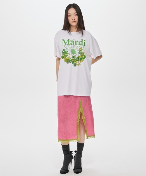 Mardi Mercredi（マルディメクルディ）の「UNISEX TSHIRT FLOWERMARDI JARDIN VVD / ユニセックス Tシャツ フラワーマルディ ジャルダン VVD（Tシャツ/カットソー・レディース・ホワイト×ブルー/ホワイト×グリーン・FREE）」の5枚目の写真
