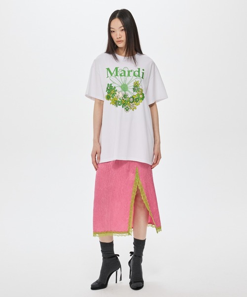 Mardi Mercredi（マルディメクルディ）の「UNISEX TSHIRT FLOWERMARDI JARDIN VVD / ユニセックス Tシャツ フラワーマルディ ジャルダン VVD（Tシャツ/カットソー・レディース・ホワイト×ブルー/ホワイト×グリーン・FREE）」の6枚目の写真