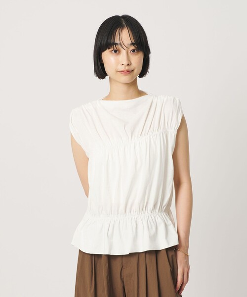 BEAUTY&YOUTH UNITED ARROWS(ビューティーアンドユースユナイテッドアローズ)の「【WEB限定 Wardrobe DAILY MINIMAL】シャーリング ノースリーブトップス(Tシャツ/カットソー・レディース・イエロー/ダークグレー/ホワイト・FREE)」の7枚目の写真