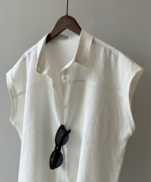 BLANC FICELLE(ブランフィセル)の「薄手 ヨーク切替フレンチスリーブシャツ(シャツ/ブラウス・レディース・ブルー/White・M/S/L)」の8枚目の写真