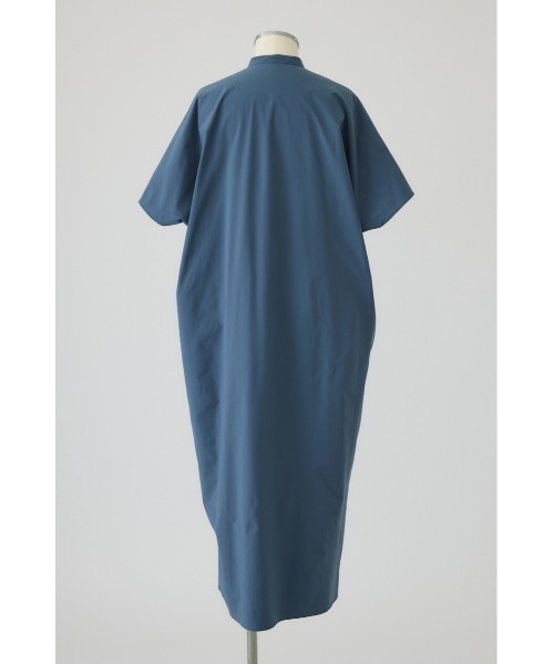 RIM.ARK(リムアーク)の「Half sleeve cocoon OP(ハーフスリーブ コクーン ワンピース)(ワンピース・レディース・ブルー/グリーン/ブラック・38/36)」の18枚目の写真