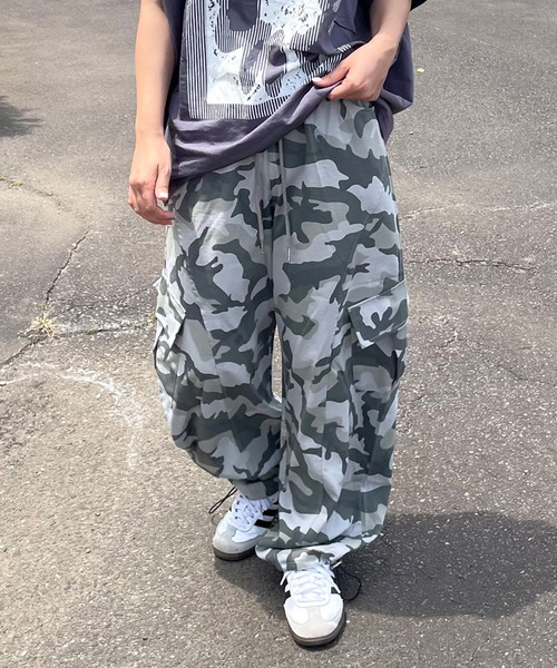 CRB(シーアールビー)の「迷彩カーゴパンツ(カーゴパンツ・レディース・グレー・M/L)」の8枚目の写真
