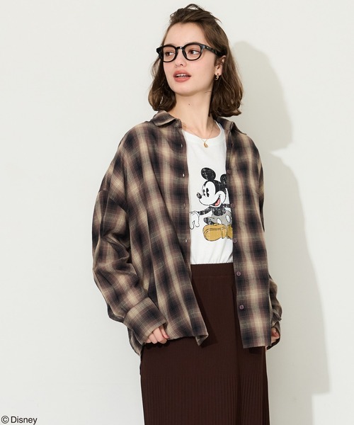 coca(coca)(コカ)の「【ディズニー】ウォッシュド Tシャツ(Tシャツ/カットソー・レディース・D/A/B/C・L/M/S)」の5枚目の写真