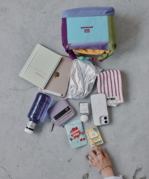 210nouve(トゥージュヌーブ)の「マルチカラー ナイロン ハンドバッグ(ハンドバッグ・レディース・イエロー/ピンク/パープル・FREE)」の4枚目の写真