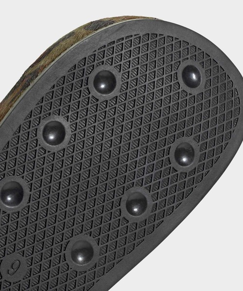 adidas(アディダス)の「アディミュール サンダル / ADIMULE SLIDES / アディダスオリジナルス adidas Originals(サンダル・メンズ・ブラック・22.5cm/23.5cm/24.5cm/25.5cm/26.5cm/27.5cm/28.5cm)」の8枚目の写真