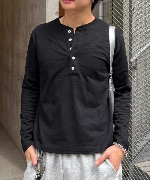 ADAMASTE(アダマスト)の「Slub Short Henley Neck L/S Tee - スラブ短丈ヘンリーネックロングスリーブT(Tシャツ/カットソー・メンズ・ブラック/ホワイト・SMALL/MEDIUM/LARGE)」の11枚目の写真