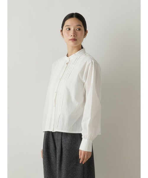 MidiUmi(ミディウミ)の「MidiUmi タックショートシャツ(シャツ/ブラウス・レディース・ネイビー/オフホワイト/ライトブルー・FREE)」の8枚目の写真