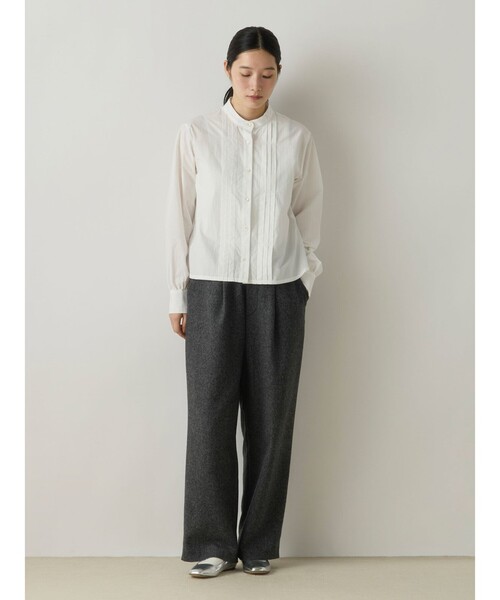 MidiUmi(ミディウミ)の「MidiUmi タックショートシャツ(シャツ/ブラウス・レディース・ネイビー/オフホワイト/ライトブルー・FREE)」の11枚目の写真