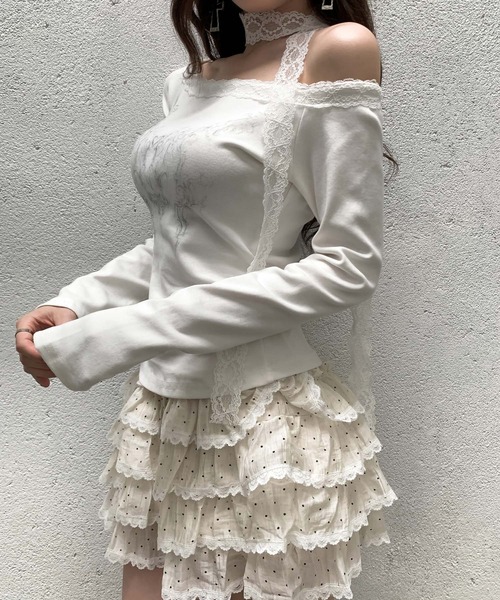 VEILA(ヴェイラ)の「チョーカー風グラフィック長袖トップス(Tシャツ/カットソー・レディース・ホワイト/スモークグレー/ブラック・フリー)」の8枚目の写真