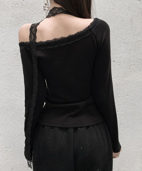 VEILA(ヴェイラ)の「チョーカー風グラフィック長袖トップス(Tシャツ/カットソー・レディース・ホワイト/スモークグレー/ブラック・フリー)」の21枚目の写真
