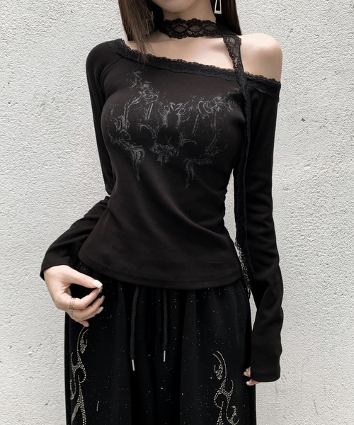 VEILA(ヴェイラ)の「チョーカー風グラフィック長袖トップス(Tシャツ/カットソー・レディース・ホワイト/スモークグレー/ブラック・フリー)」の20枚目の写真