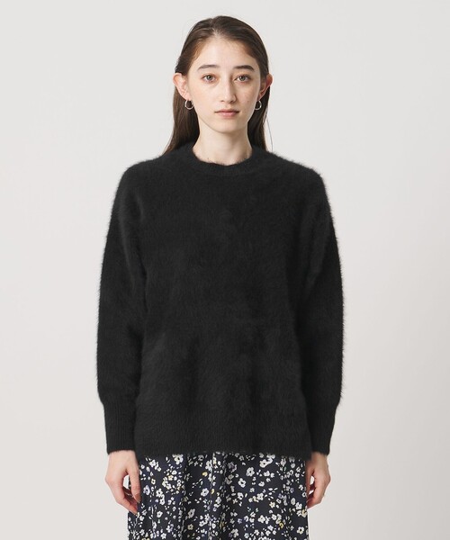 UNITED ARROWS(ユナイテッドアローズ)の「フォックスカシミヤ クルーネック ニット(ニット/セーター・レディース・グレー/ブラック・FREE)」の10枚目の写真