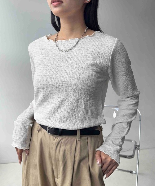 AS KNOW AS plus（アズノゥアズプラス）の「☆アソートクルーネックロンT(シャーリング・ウェーブ)（Tシャツ/カットソー・レディース・アイボリー系1/アイボリー系/ブラック系1/ブラック系・FREE）」の6枚目の写真