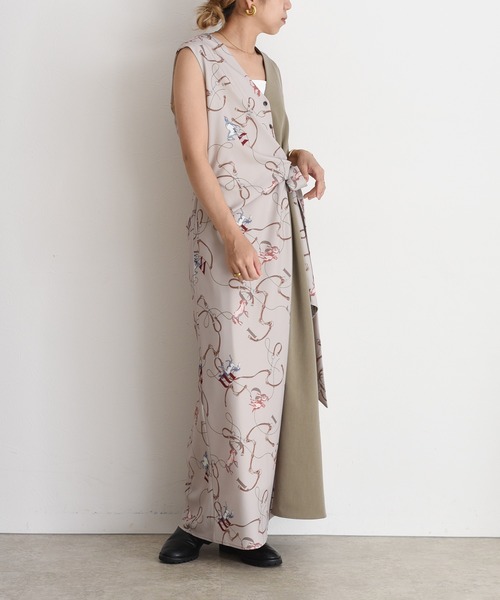 Eimee Law(エイミーロウ)の「ホースビットプリント サイドリボンワンピース(ワンピース・レディース・ブラウン/ライトベージュ/ブラック・FREE)」の10枚目の写真