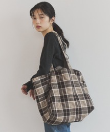 ELNEsoi（エルネソワ）の「リバーシブルチェックBIGトート（トートバッグ）」
