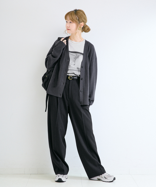 B.C STOCK(ベーセーストック)の「【WEB+一部店舗限定】ウールカシミヤVネックカーディガン(ニット/セーター・レディース・オレンジ/チャコールグレー/ホワイト・FREE)」の8枚目の写真