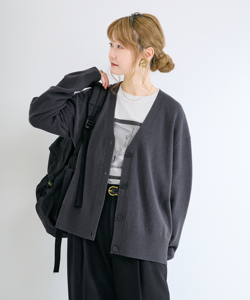 B.C STOCK(ベーセーストック)の「【WEB+一部店舗限定】ウールカシミヤVネックカーディガン(ニット/セーター・レディース・オレンジ/チャコールグレー/ホワイト・FREE)」の12枚目の写真