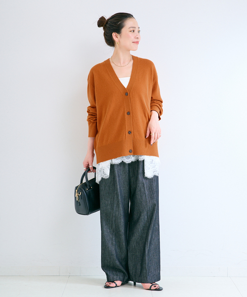 B.C STOCK(ベーセーストック)の「【WEB+一部店舗限定】ウールカシミヤVネックカーディガン(ニット/セーター・レディース・オレンジ/チャコールグレー/ホワイト・FREE)」の21枚目の写真