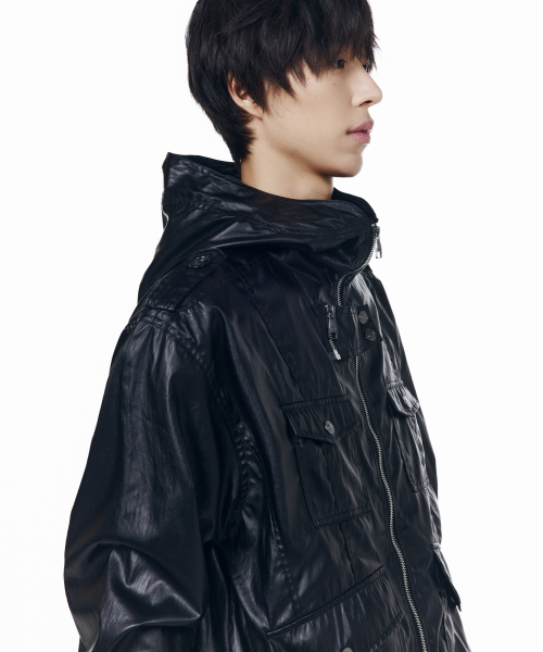 AAKAM(アーカム)の「Coated Pocket Hooded Jacket (Black)(その他アウター・レディース・その他・1/2)」の8枚目の写真