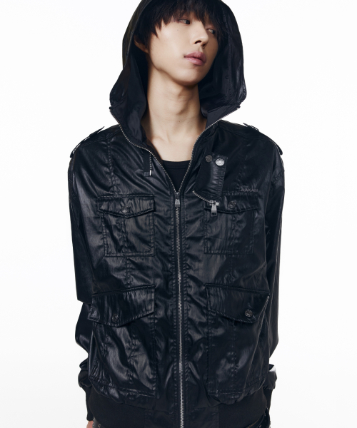 AAKAM(アーカム)の「Coated Pocket Hooded Jacket (Black)(その他アウター・レディース・その他・1/2)」の9枚目の写真