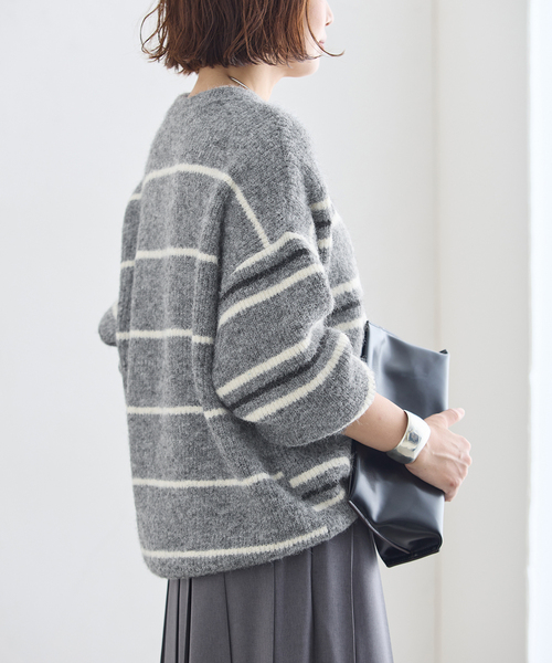 journal standard L'essage(ジャーナルスタンダードレサージュ)の「《一部WEB限定カラー/》2WAYウールシャギーMIXボーダープルオーバー(ニット/セーター・レディース・アイボリー/グレー/ブラック・FREE)」の12枚目の写真