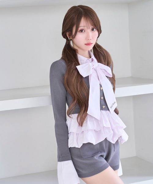 Rose Muse(ロゼミューズ)の「Layered Shirt & Knit Set up(セットアップ・レディース・チャコール・FREE)」の2枚目の写真