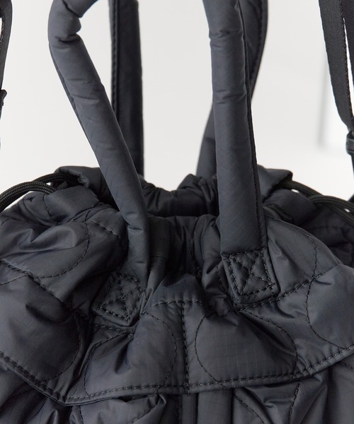 MIS(エムアイエス)の「MIS / GENERAL LABEL MILITARY QUILTED HELMET BAG / MIS2615014(ショルダーバッグ・レディース・ブラック/グリーン/ベージュ・FREE)」の13枚目の写真