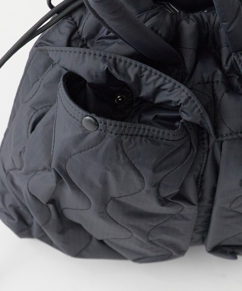 MIS(エムアイエス)の「MIS / GENERAL LABEL MILITARY QUILTED HELMET BAG / MIS2615014(ショルダーバッグ・レディース・ブラック/グリーン/ベージュ・FREE)」の17枚目の写真