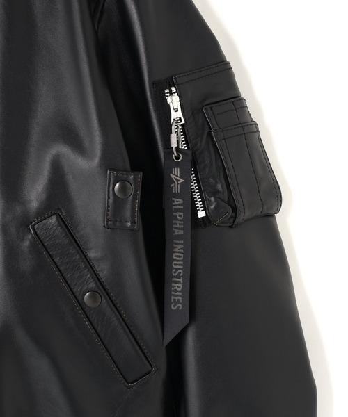 Alpha Industries(アルファインダストリーズ)の「【日本限定】Alpha Industries/アルファ インダストリーズ/LEATHER MA-1 FLIGHT JACKET/レザーMA-1 フライトジャケット(MA-1・メンズ・ブラック・XL/L/M/S)」の6枚目の写真