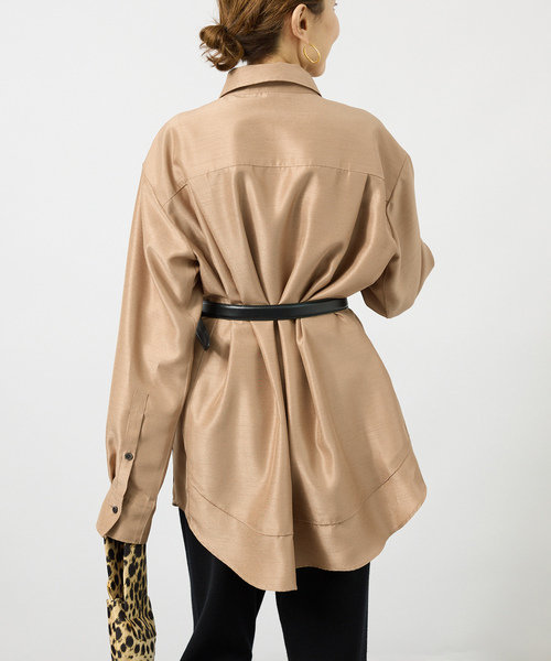 VERMEIL par iena(ヴェルメイユパーイエナ)の「Shantung オーバーシャツ(シャツ/ブラウス・レディース・キャメル/ホワイト×ホワイト・FREE)」の15枚目の写真