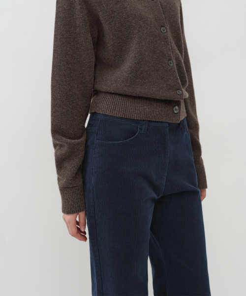 MUSINSA STANDARD WOMAN（ムシンサスタンダードウーマン）の「ウィメンズストレートコーデュロイパンツ[ミッドナイトブルー]（その他パンツ・レディース・その他・24/25/26/27/28/29/30）」の5枚目の写真