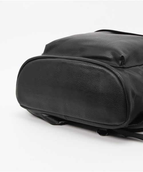 VIBGYOR（ヴィブジョー）の「PUレザービッグバッグパック（バックパック/リュック・メンズ・ブラック・FREE）」の4枚目の写真