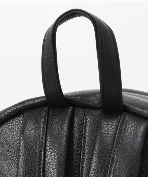 VIBGYOR（ヴィブジョー）の「PUレザービッグバッグパック（バックパック/リュック・メンズ・ブラック・FREE）」の5枚目の写真