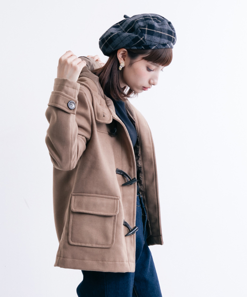 MERLOT（メルロー）の「ZOZO限定ショートダッフルコート455-6527N-TK（ダッフルコート・レディース・グレー/ベージュ/ネイビー/ブラック/ワイン/グリーン/キャメル・FREE/M/L）」の4枚目の写真