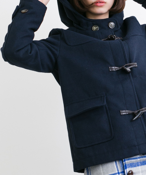 MERLOT（メルロー）の「ZOZO限定ショートダッフルコート455-6527N-TK（ダッフルコート・レディース・グレー/ベージュ/ネイビー/ブラック/ワイン/グリーン/キャメル・FREE/M/L）」の9枚目の写真